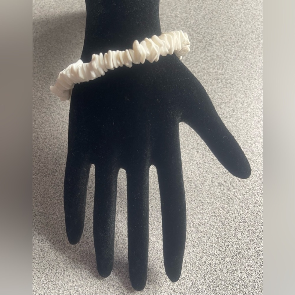 White Stretch Puka Bracelet